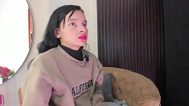 Snapshot of _shantal_smith chatting on 03-09-26, 12:25 shantal smith online show from 03-09-26, 12:25