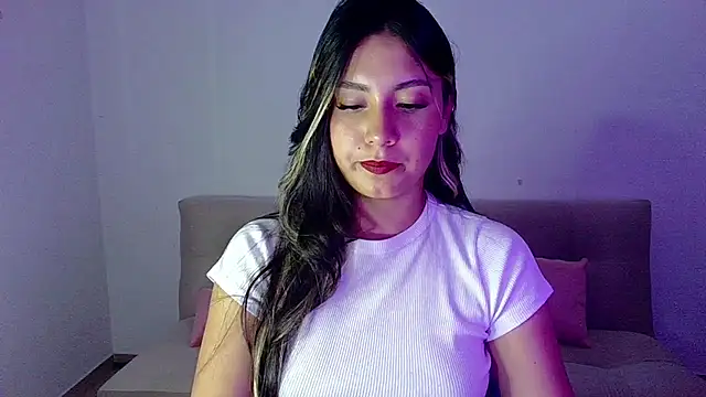 Lia 14  online show from 02-17-26, 12:07