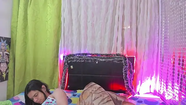 Snapshot of Megan_Miles02 chatting on 12-23-24, 12:46 Megan Miles02 online show from 12-23-24, 12:46