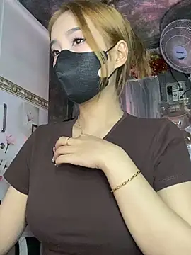 Snapshot of -KathySweet- chatting on 02-02-25, 06:04 -KathySweet- online show from 02-02-25, 06:04