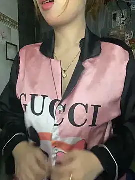 Snapshot of -KathySweet- chatting on 02-13-25, 04:50 -KathySweet- online show from 02-13-25, 04:50