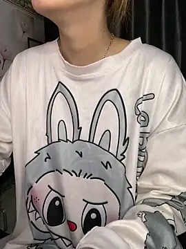 Snapshot of -KathySweet- chatting on 03-20-25, 07:03 -KathySweet- online show from 03-20-25, 07:03