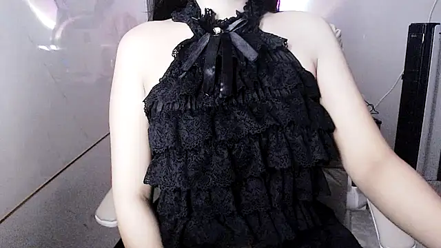 Snapshot of -KathySweet- chatting on 10-28-25, 03:54 -KathySweet- online show from 10-28-25, 03:54