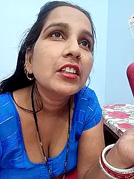 reemacouple007 online show from 10-31-25, 07:09