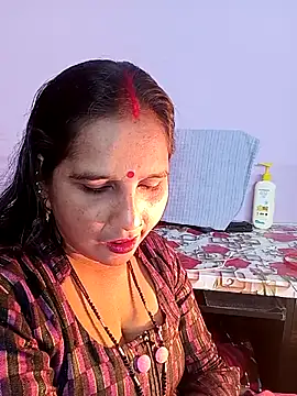 reemacouple007 online show from 02-12-26, 09:37