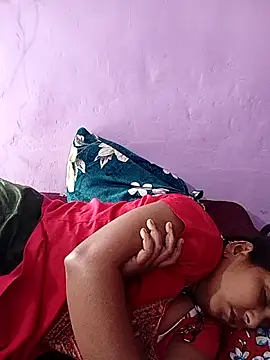 reemacouple007 online show from 03-07-26, 04:48