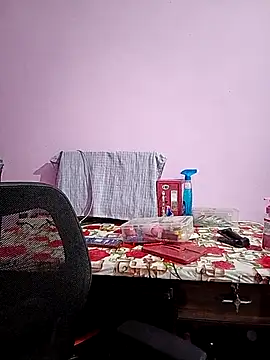 reemacouple007 online show from 07-06-26, 05:59