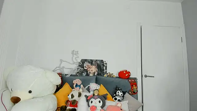 dolly ll online show from 12-27-24, 07:35