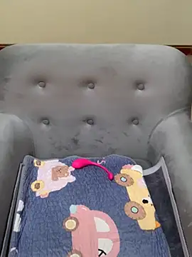 Snapshot of Linda-Mora chatting on 03-08-25, 05:43 Linda-Mora online show from 03-08-25, 05:43