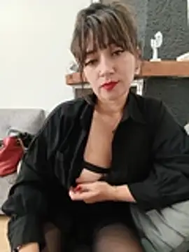 Snapshot of tata_laima__ chatting on 07-08-26, 02:54 tata laima online show from 07-08-26, 02:54