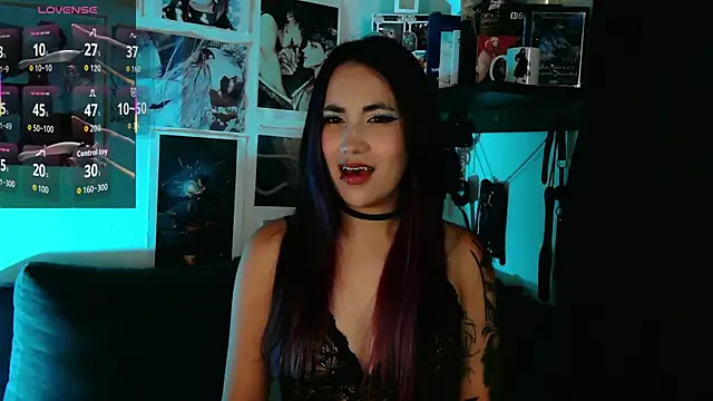 BLACKTSUKI7  online show from 11-29-25, 10:24