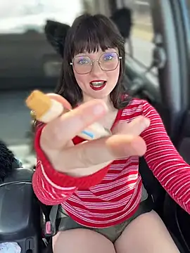 urpuppymoon online show from 02-14-26, 07:21