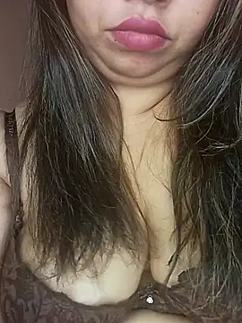 Snapshot of Ravina_patil1 chatting on 02-12-25, 05:16 Ravina patil1 online show from 02-12-25, 05:16