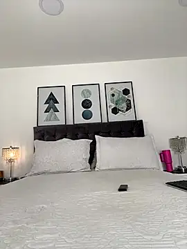 Snapshot of exoticcute chatting on 11-30-25, 03:27 exoticcute online show from 11-30-25, 03:27