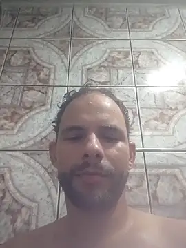 Snapshot of NomarBrav chatting on 04-10-26, 02:06 NomarBrav online show from 04-10-26, 02:06