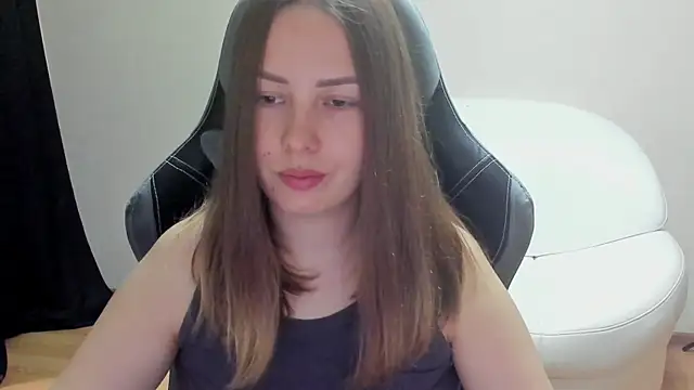 Mia shy1 online show from 06-01-26, 05:20