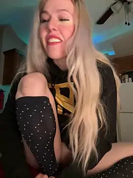 propertyofdaddy online show from 11-25-25, 03:06