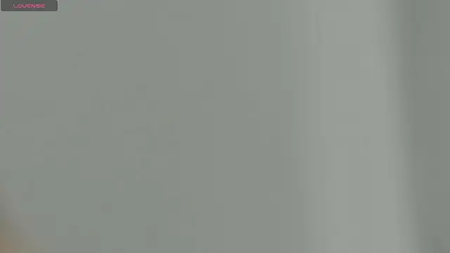Snapshot of _arianalzate_ chatting on 06-20-26, 08:00 arianalzate online show from 06-20-26, 08:00