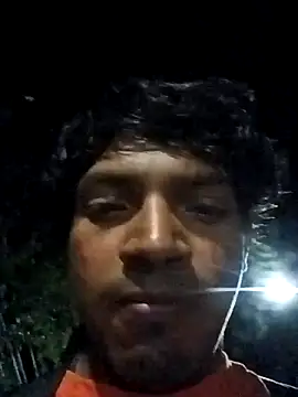 Snapshot of THE-LOVE-BOY chatting on 09-18-25, 09:00 THE-LOVE-BOY online show from 09-18-25, 09:00