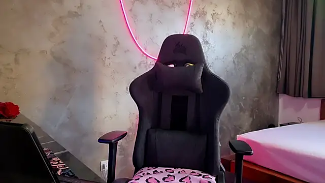 LeylaRosse online show from 09-30-25, 07:35