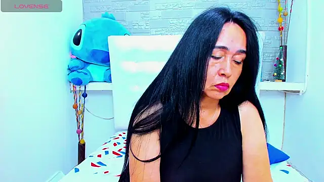 HorniestMilf online show from 03-13-25, 12:27