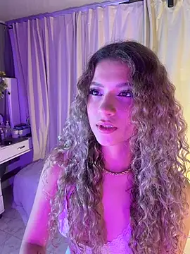 Snapshot of Melina-Smith chatting on 05-02-26, 10:26 Melina-Smith online show from 05-02-26, 10:26