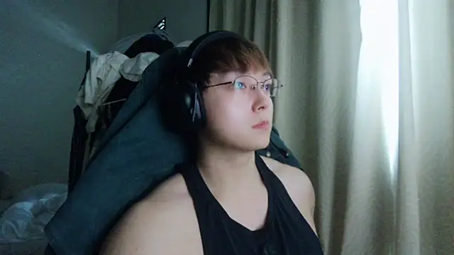 Snapshot of Tkcqcc chatting on 01-16-25, 04:38 Tkcqcc online show from 01-16-25, 04:38