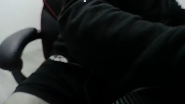 Dandi19 online show from 10-26-25, 05:41