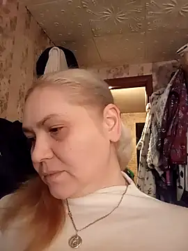 Snapshot of Minna_Jeannie chatting on 12-17-24, 03:28 Minna Jeannie online show from 12-17-24, 03:28