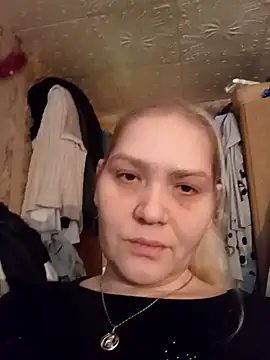 Snapshot of Minna_Jeannie chatting on 12-25-24, 03:50 Minna Jeannie online show from 12-25-24, 03:50