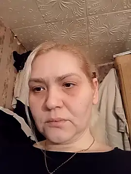 Snapshot of Minna_Jeannie chatting on 02-14-25, 03:22 Minna Jeannie online show from 02-14-25, 03:22