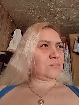 Snapshot of Minna_Jeannie chatting on 09-11-25, 02:11 Minna Jeannie online show from 09-11-25, 02:11