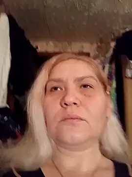 Snapshot of Minna_Jeannie chatting on 11-18-25, 02:17 Minna Jeannie online show from 11-18-25, 02:17