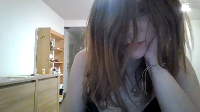 JasmineGlamour online show from 05-16-26, 11:25