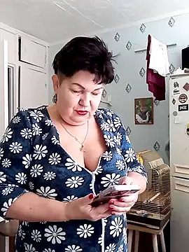 Snapshot of FantasyMichelle chatting on 02-22-25, 07:45 FantasyMichelle online show from 02-22-25, 07:45