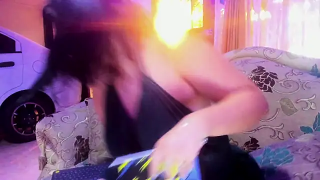 MelannyBell online show from 01-18-25, 10:17