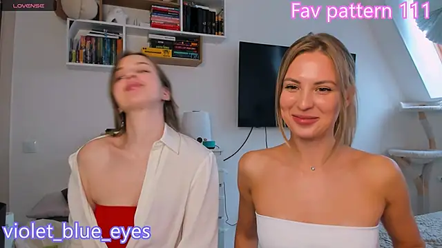 Snapshot of Sp1cyme chatting on 11-24-25, 12:27 Sp1cyme online show from 11-24-25, 12:27