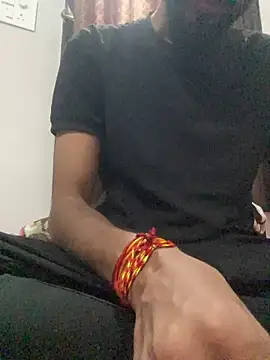 Snapshot of yourluckyfuckboy chatting on 12-15-25, 09:57 yourluckyfuckboy online show from 12-15-25, 09:57