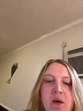 Snapshot of PhatAssBlond chatting on 11-02-25, 06:54 PhatAssBlond online show from 11-02-25, 06:54