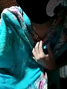 Raya-Moni online show from 01-13-26, 03:28