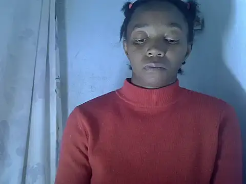 Snapshot of ElianeHot chatting on 07-25-26, 06:38 ElianeHot online show from 07-25-26, 06:38