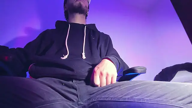 s sven03 online show from 11-23-25, 12:43