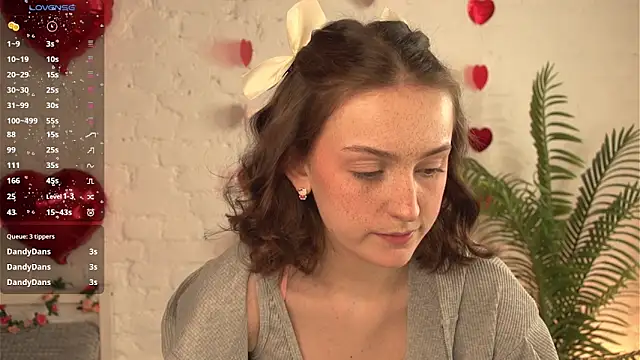 Snapshot of c_shark chatting on 02-07-25, 09:15 c shark online show from 02-07-25, 09:15