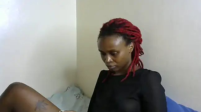 Snapshot of Rasta_tattooed chatting on 03-17-25, 12:19 Rasta tattooed online show from 03-17-25, 12:19