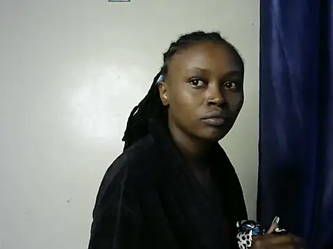 Snapshot of Rasta_tattooed chatting on 10-06-25, 04:54 Rasta tattooed online show from 10-06-25, 04:54