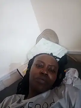 Snapshot of Rasta_tattooed chatting on 11-11-25, 09:42 Rasta tattooed online show from 11-11-25, 09:42