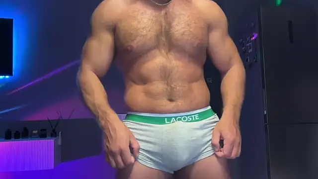 KarlosRichi online show from 11-18-25, 04:17