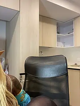 kary bunny3 online show from 01-19-26, 03:54