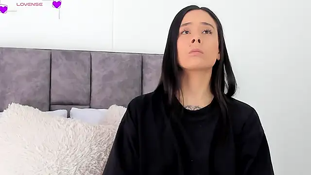 VeronicaTonu online show from 03-01-25, 06:54