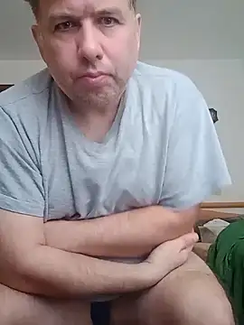 Snapshot of Olandese2682@xh chatting on 05-17-26, 09:28 Olandese2682xh online show from 05-17-26, 09:28